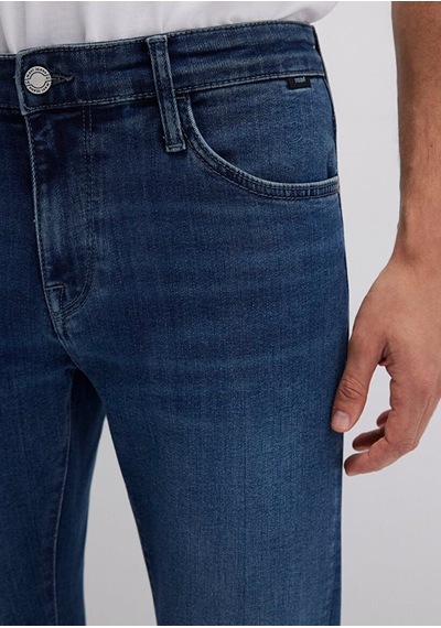 Mavi Martın Premium Blue Gölgeli Koyu Mavi Denim Erkek Kot Pantolon M0037888222