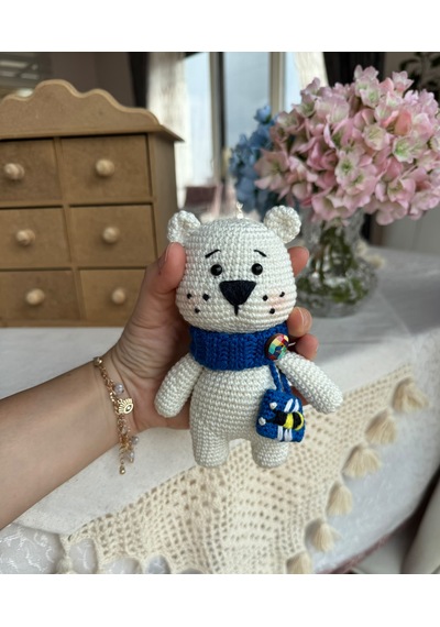 Amigurumi Çantalı Minik Kutup Ayısı 16 Cm