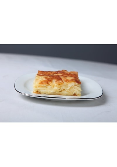 Yörem Tatlı Evi Su Böreği 1 KG