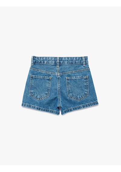 Koton Slim Fit Pamuklu Cepli Taş Detaylı Mini Denim Şort Orta İndigo 6skg40007ad