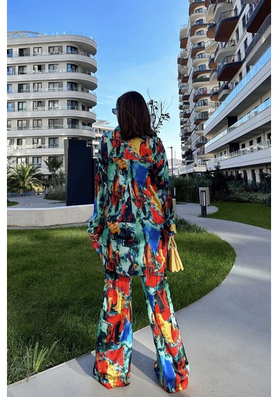 WeShaya Kadın Multi Color Çift Cepli Gömlek & Bol Paça Pantolon - Salaş Alt & Üst Takım Çok Renkli WeShaya Kadın Multi Color Çift Cepli Gömlek & Bol Paça Pantolon - Salaş Alt & Üst Takım Çok Renkli