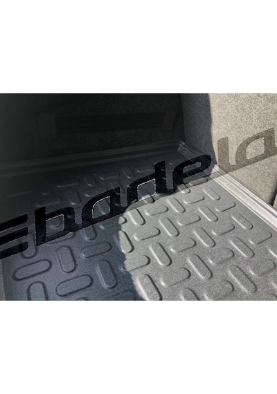 2009 Renault Megane 2 Hb Bagaj Havuzu Araca Özel 3D Badela Marka