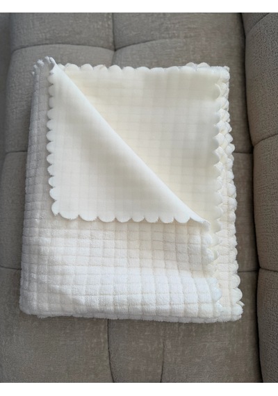 Kare Desen Süngerli Wellsoft Koltuk Örtüsü 170x215 Cm Krem