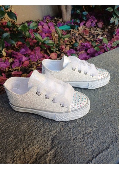 Scarpe Magiche Beyaz Kız Çocuğu Ayakkabısı Işıklı 31-35 Numara Arası Işıksızdır Beyaz
