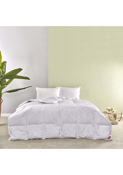 Taç Classic Glamour Kaz Tüyü Çift Kişilik Yorgan 195x215 Cm