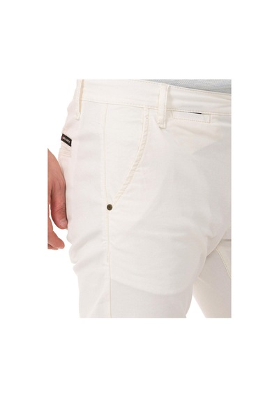 Cipo & Baxx Ck272 Basic Keten Şort 001