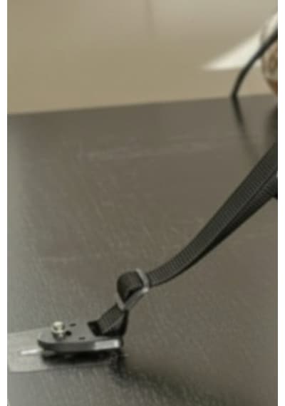 Y Tipi Mobilyaya Kendinden Yapışkanlı Lcd Tv Askısı Sabitleme Çoçuk Deprem Koruma Güvenlik Kemeri