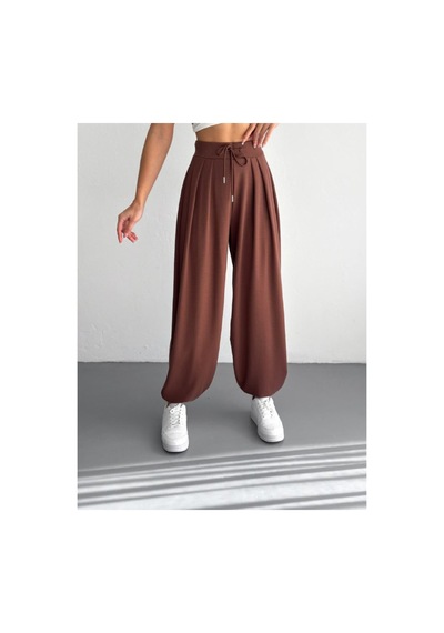 Gugus Kadın Modal Kumaş Şalvar Trend Model Paça Ve Bel Detaylı Rahat Kesim Eşofman Kahverengi Gugus Kadın Modal Kumaş Şalvar Trend Model Paça Ve Bel Detaylı Rahat Kesim Eşofman Kahverengi