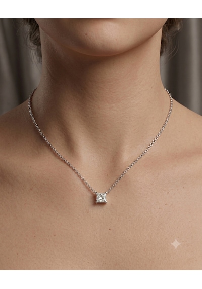 Kadın Moissanite Tek Taş Model Gümüş Kolye