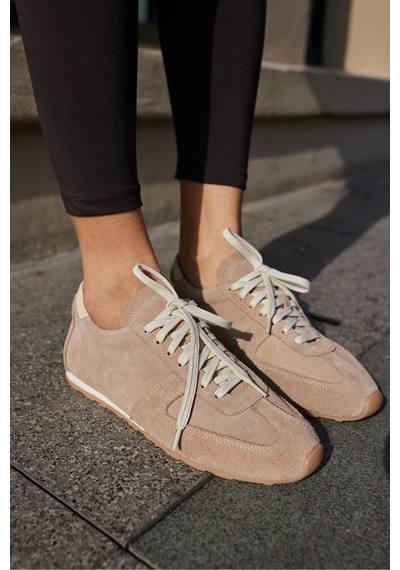 Tores Kadın Kahverengi Gercek Suet Bagcıklı Sneaker Bej Suet