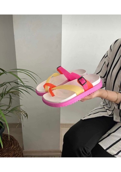 Başparmak Arası Kaydırmaz Terlik Beyaz