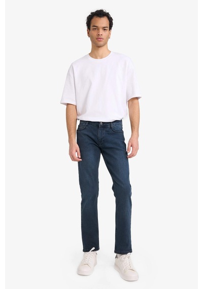 Defacto Pedro Slim Fit Dar Kalıp Normal Bel Dar Paça Jean Pantolon R8791az26spnm83 İndigo-nm83 Defacto Pedro Slim Fit Dar Kalıp Normal Bel Dar Paça Jean Pantolon R8791az26spnm83 İndigo-nm83