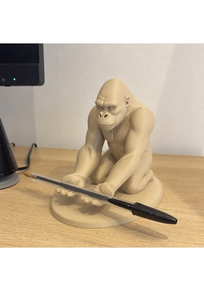 3d Baskı Goril Telefon Tutucu - Kaslı Goril Masaüstü Telefon Standı-bej Diğer