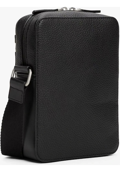 Tommy Hilfiger Pebble Grain Siyah İmzalı Muhabir Çantası Siyah