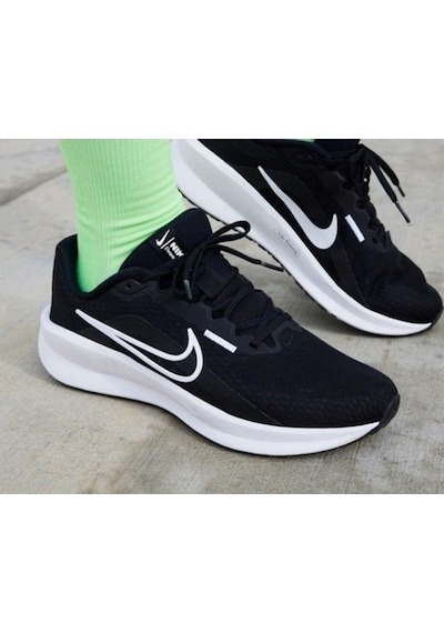 Nike W Downshıfter 13 Fd6476 001 Unisex Yürüyüş Ve Koşu Ayakkabısı Siyah Beyaz 35,5-40 Siyah - Beyaz Nike W Downshıfter 13 Fd6476 001 Unisex Yürüyüş Ve Koşu Ayakkabısı Siyah Beyaz 35,5-40 Siyah - Beyaz