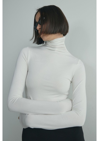 Suud Collection Ekru Boğazlı Body