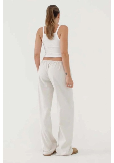 Amongst Few Kullanışlı Easy Drawstring Pant: Ayarlanabilir Kemer, Rahat Kesim Ve Yumuşak Kumaş Krem Amongst Few Kullanışlı Easy Drawstring Pant: Ayarlanabilir Kemer, Rahat Kesim Ve Yumuşak Kumaş Krem