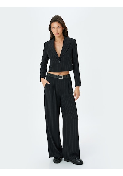Koton Kruvaze Çizgili Crop Blazer Ceket Siyah Çizgili 5sak50103uw Siyah Çizgili Siyah