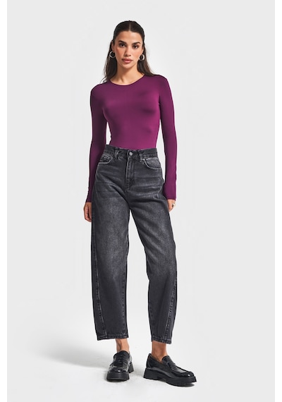 Itsbasic Kadın Koyu Füme Renk Venüs 2w5-1 Carrot Fit Rahat Kesim %100 Koton Denim Jean Itsbasic Kadın Koyu Füme Renk Venüs 2w5-1 Carrot Fit Rahat Kesim %100 Koton Denim Jean