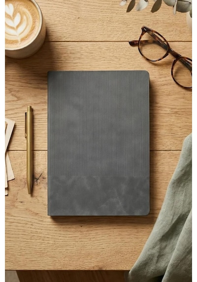 Smyth Stripes Esnek Kpk Vegan Deri Defter A5, 192 Sf. 80 Gr. Ivory. Kenar Renkli