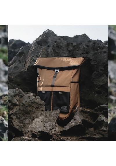 Skinarma Jager Serisi Naylon Scout Sırt Çantası Laptop Ve Aksesuar Bölmeli Kahverengi Kahverengi