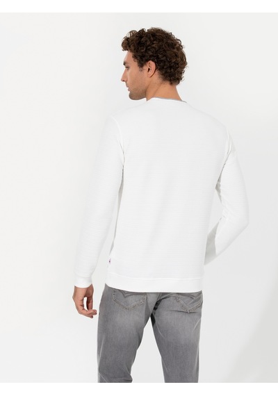 Beyaz Dokulu Sweatshirt