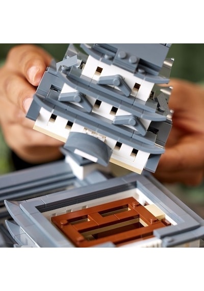 LEGO® Architecture Mimari Simgeler Koleksiyonu: Himeji Kalesi 21060 - Yetişkinler için Koleksiyonluk Model Yapım Seti (2125 Parça)