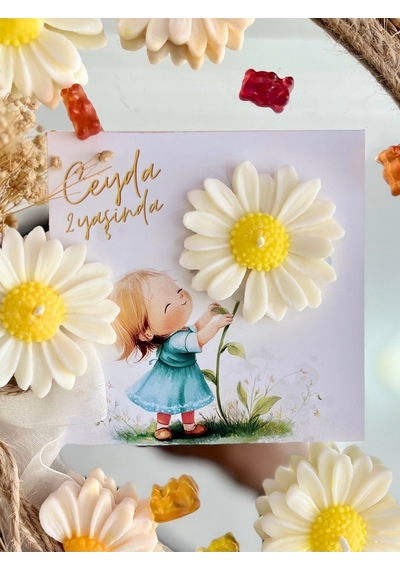 Bernami Mumluk Şamdanpinterest 20 Adet Özel Tasarlanmış Kart Ve Papatya Mum. Doğum Günü, Baby Shower, Bebek Doğum Hediyelik Diğer