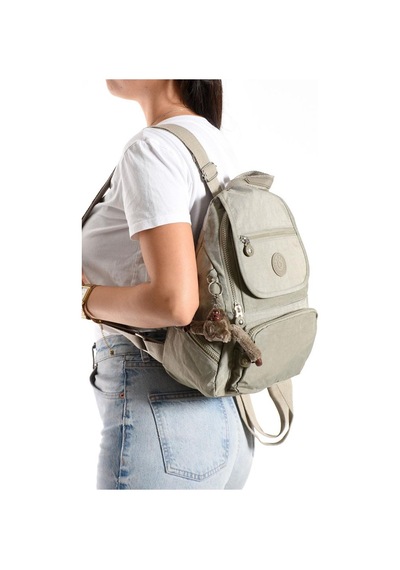 Baginn Kadın Sırt Çantası Kapaklı Model 30 25 Cm Hafif Klinkır Kumaş Spor Çantası Günlük Bayan Çantası Bej Baginn Kadın Sırt Çantası Kapaklı Model 30 25 Cm Hafif Klinkır Kumaş Spor Çantası Günlük Bayan Çantası Bej
