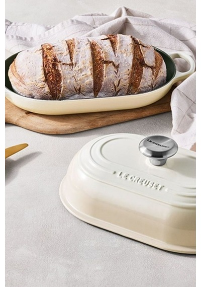 Le Creuset Oval Dökme Demir Ekmek Pişirme Tavası Döküm Tava Meringue