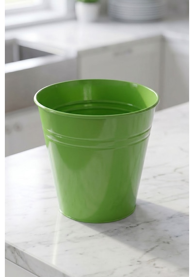 Konik Metal Saksı & Vazo - 23 Cm Dekoratif Çok Amaçlı Renkli Çiçeklik 23x23/16 Cm Fıstık Yeşili