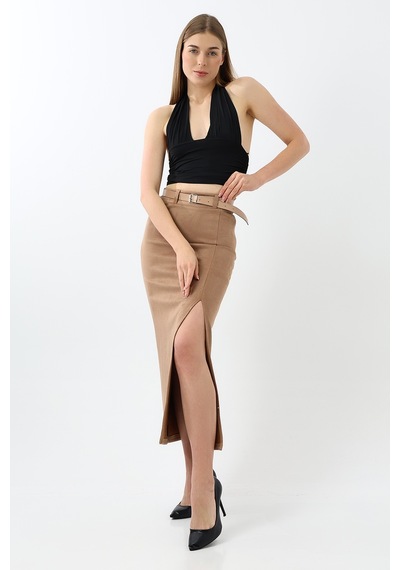 Gugus Kadın Süet Kuamaş Trend Model Uzun Kemerli Fermuar Kapamalı Yırtmaçlı 92 Cm Maxi Boy Etek Bej Gugus Kadın Süet Kuamaş Trend Model Uzun Kemerli Fermuar Kapamalı Yırtmaçlı 92 Cm Maxi Boy Etek Bej
