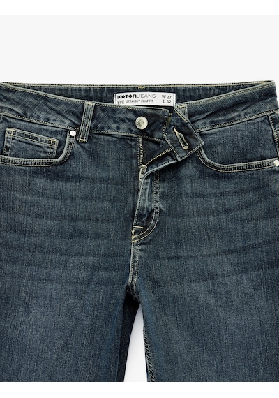 Koton Düz Paça Cepli Düğmeli Normal Bel Pamuklu Straight Fit Denim Pantolon - Straight Jeans Ovd 6sal40060md Koton Düz Paça Cepli Düğmeli Normal Bel Pamuklu Straight Fit Denim Pantolon - Straight Jeans Ovd 6sal40060md