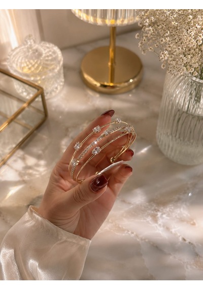 Aurora Gold Taş Detaylı Çelik Kelepçe Bileklik Altın