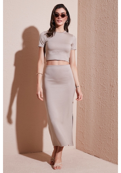 Lela Slim Fit Yırtmaç Detaylı Uzun Etekli Crop Bayan Takım 5866148 Taş