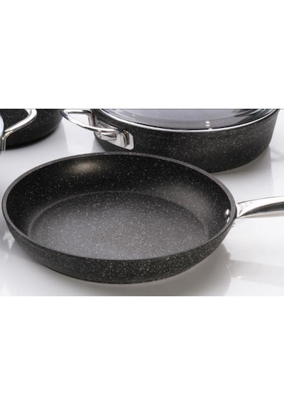 Falez Black Line Granit Döküm 32 CM Tava Siyah