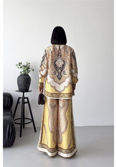 Neşeli Butik Kadın Sarı İthal Kumaş Desenli Gömlek Pantolon İkili Tasarım Takım Nbms26107