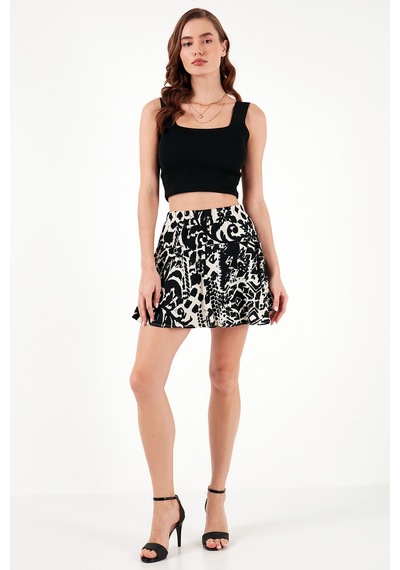 Lela Desenli Slim Fit Mini Bayan Şort Etek 5869020 Siyah
