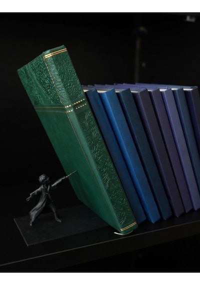 Büyücü Figürlü Görünmez Kitap Tutucu - Harry Potter Hayranlarına Özel Hediye Dekoratif Kitap Tutucu