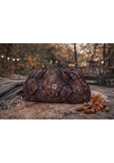 Dukidaso Kahverengi Yılan Derisi Desenli Büzgülü Kadın Portföy Çanta Kahverengi T8302 Kahve