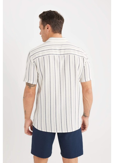 DeFacto Regular Fit Yazlık Polo Yaka Çizgili Pamuklu Kısa Kollu Gömlek C8315AX25SPER42
