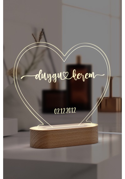 Çiftler İçin Konturlu Kişiye Özel Ledli Gece Lambası Masif Ahşap Tabanlı Usb Kablolu Pleksi Led Gece Lambası Çiftler İçin Konturlu Kişiye Özel Ledli Gece Lambası Masif Ahşap Tabanlı Usb Kablolu Pleksi Led Gece Lambası