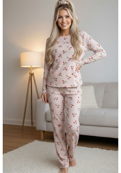 Siyah İnci Yumuşak Tuşe Kışlık Fitilli Pamuklu Örme Pijama Takım 7977 Vizon Kiraz Siyah İnci Yumuşak Tuşe Kışlık Fitilli Pamuklu Örme Pijama Takım 7977 Vizon Kiraz