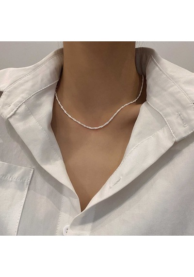 Aksesuarlar İçin Benzersiz Tasarıma Sahip Kırmızı Örme Kolye Ağ Takı Silver