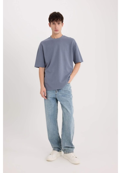 DeFacto Oversize Geniş Kalıp Ütü Gerektirmeyen Bisiklet Yaka Kısa Kollu Basic Düz Ağır Kumaş Tişört X3926AZ25SPGR504 DeFacto Oversize Geniş Kalıp Ütü Gerektirmeyen Bisiklet Yaka Kısa Kollu Basic Düz Ağır Kumaş Tişört X3926AZ25SPGR504
