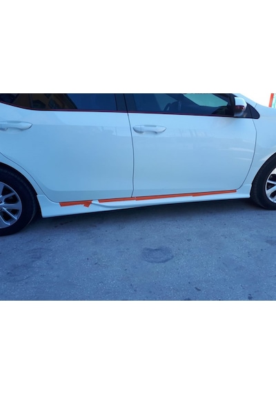 Toyota Corolla Marşpiyel Takımı 2013-2018 Podiumgarage