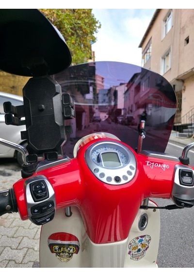 Motocam Arora Malibu 125 Ön Cam 2017-2026 Model 37cm Siyah Renkli 4mm Aparatsız