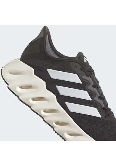Adidas Core Black Erkek Koşu - Yürüyüş Ayakkabı Switch Fwd M Id17 001