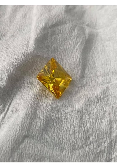 Prenses Kesim Sarı Zirkon Taş 11X11Mm 38 Adet