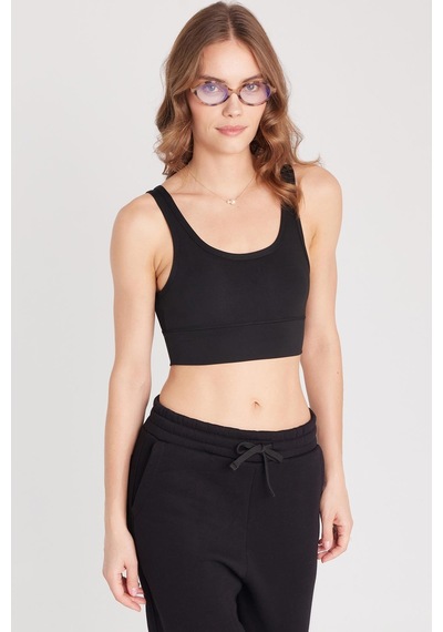 Tudors Kadın Slim Fit Dar Kesim İnce Askılı Kare Yaka Siyah Crop-37922 SIYAH